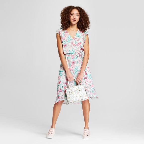 a new day Dresses & Skirts - New A.N.D Floral Short Sleeve Ruffle Wrap Dress A3